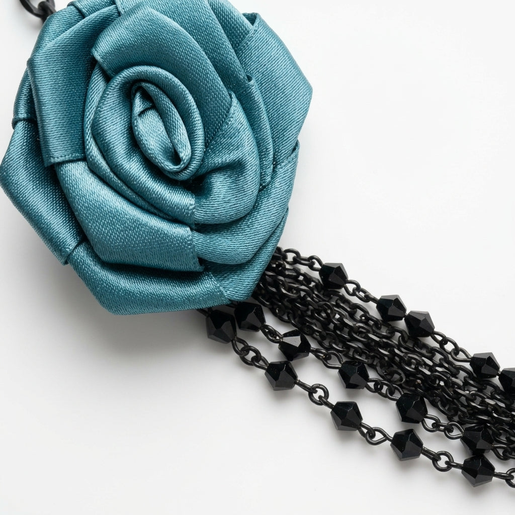 Statement Necklace — Texture and Component Detail | Generated by Modelize